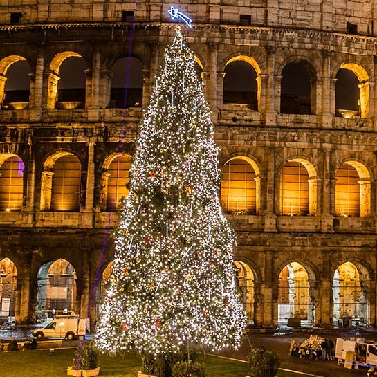 christmas shopping in Rome